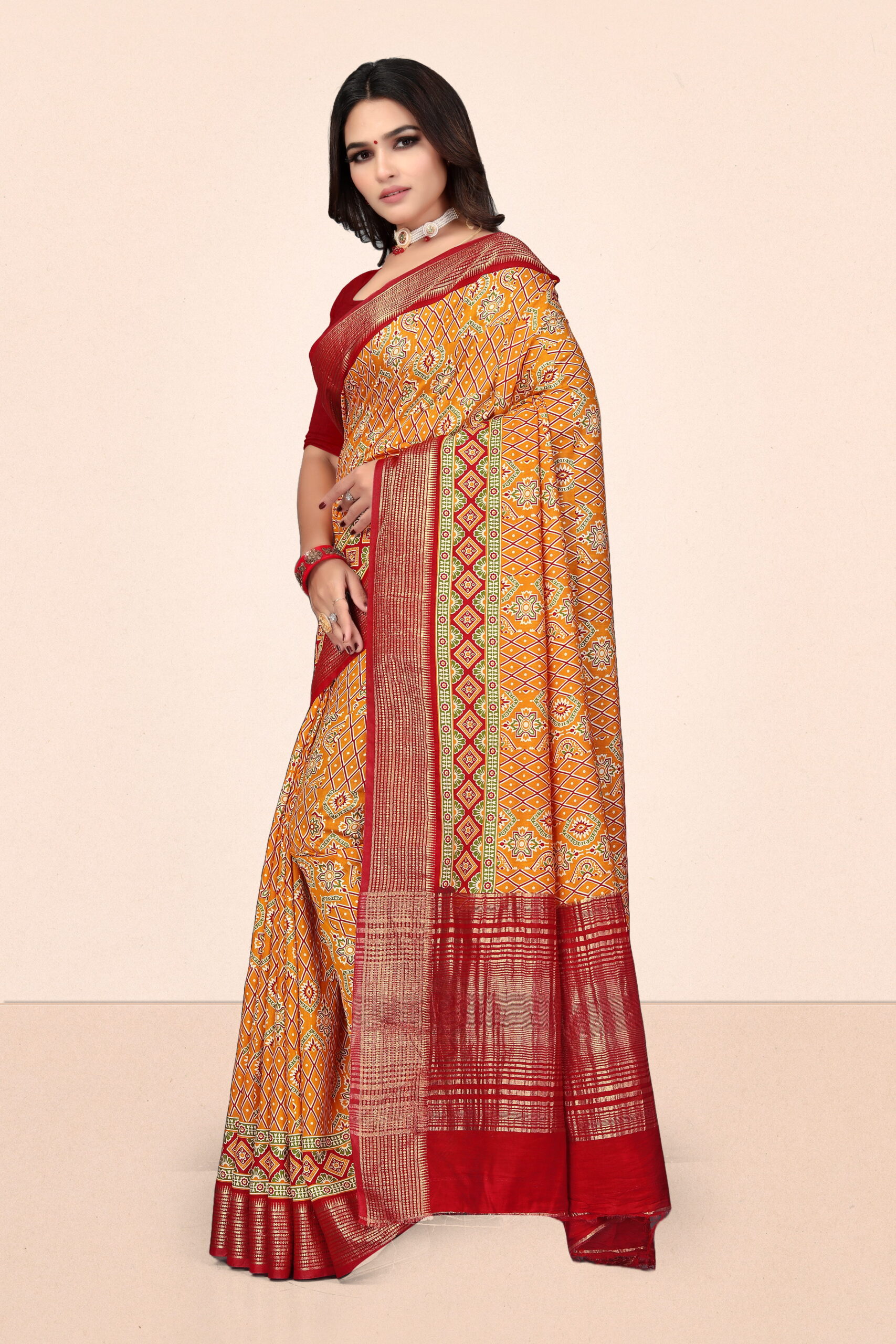 Printed Viscose Muslin Saree in Mustard Yellow & Maroon with Chit Pallu - Image 2