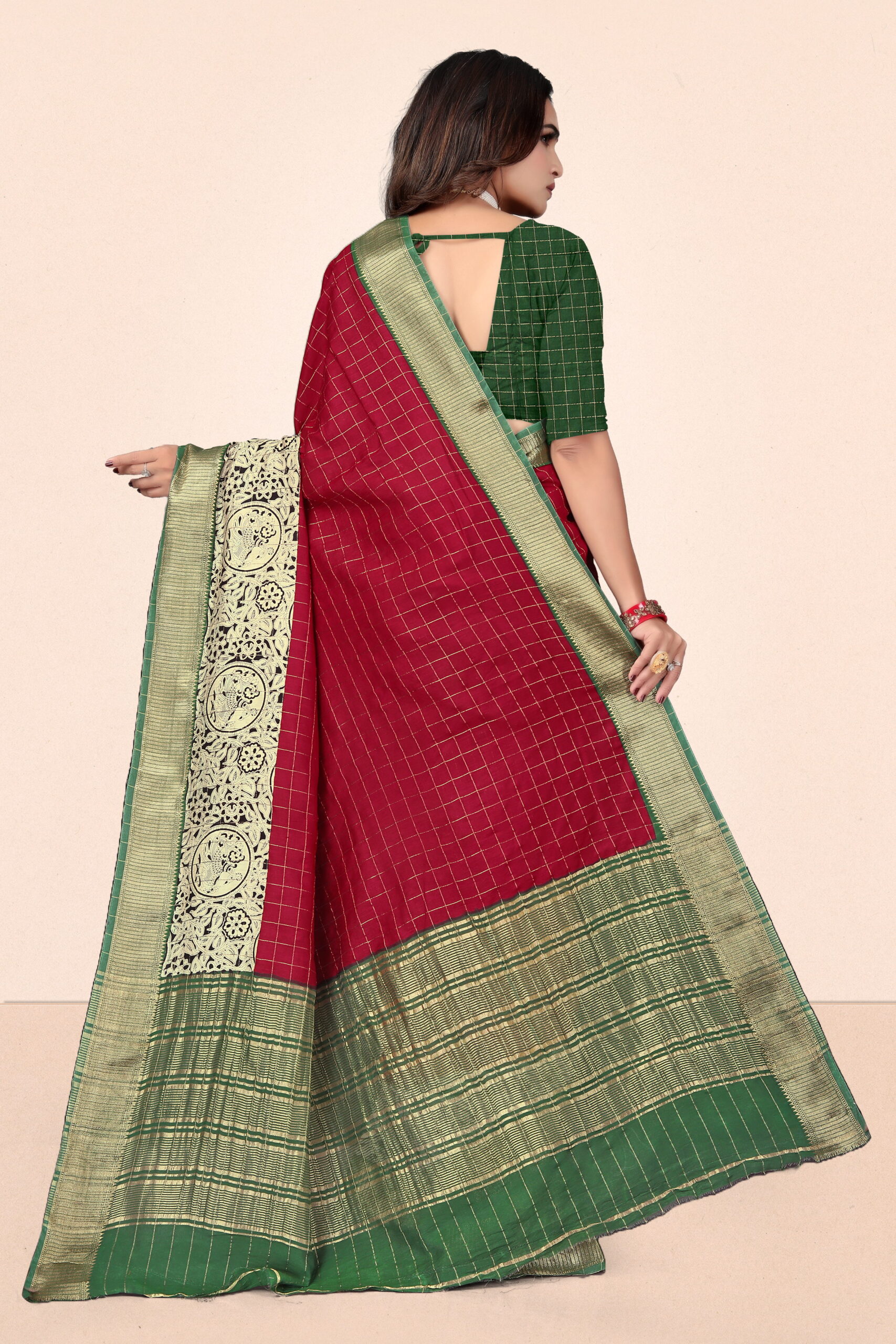Viscose Jari Chex Saree in Maroon & Green with Chit Pallu - Image 4
