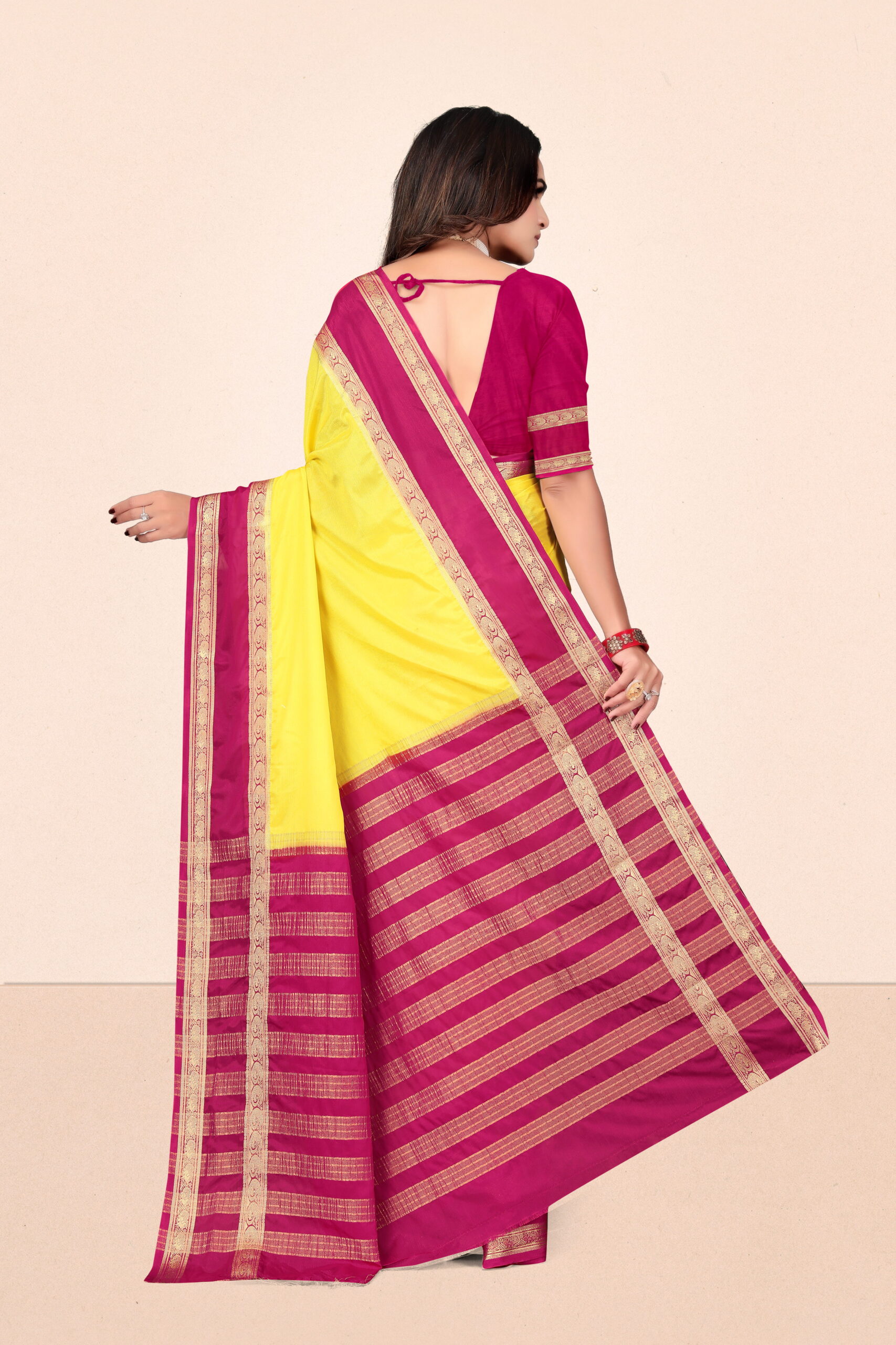 Mysore Crepe Dyed Saree in Bright Yellow & Magenta with Zari Border - Image 3