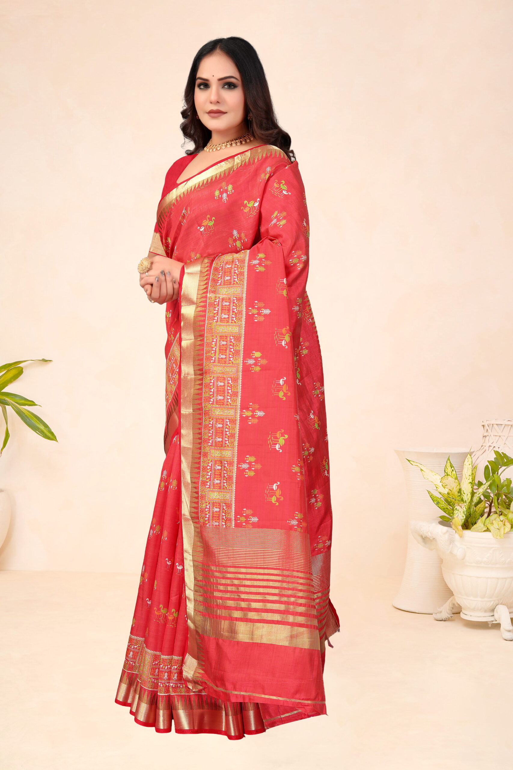Tusser Silk Chit Pallu Saree in Red with Golden Zari Border & Ethnic Motifs - Image 4