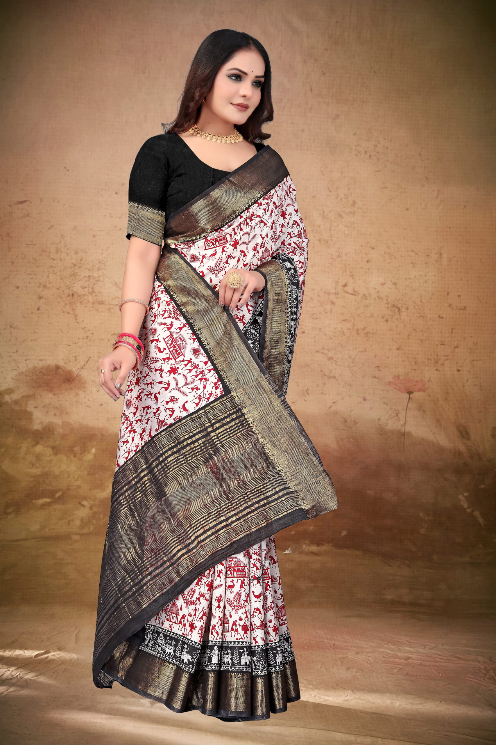Viscose Muslin Chit Pallu Saree with Ethnic Red & Black Tribal Print - Image 3