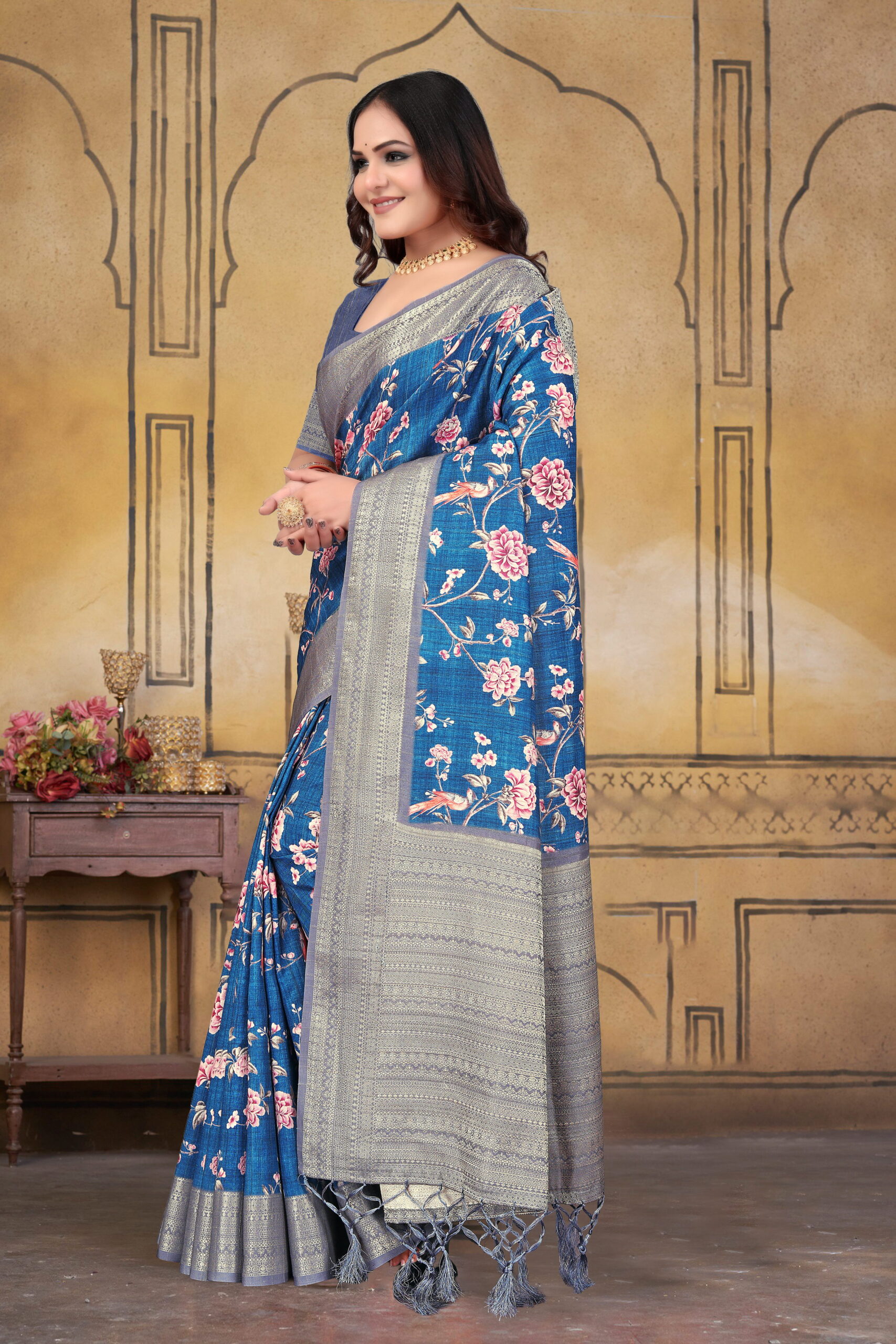 Royal Blue Matka Silk Saree with Rich Woven Pallu & Floral Design - Image 2