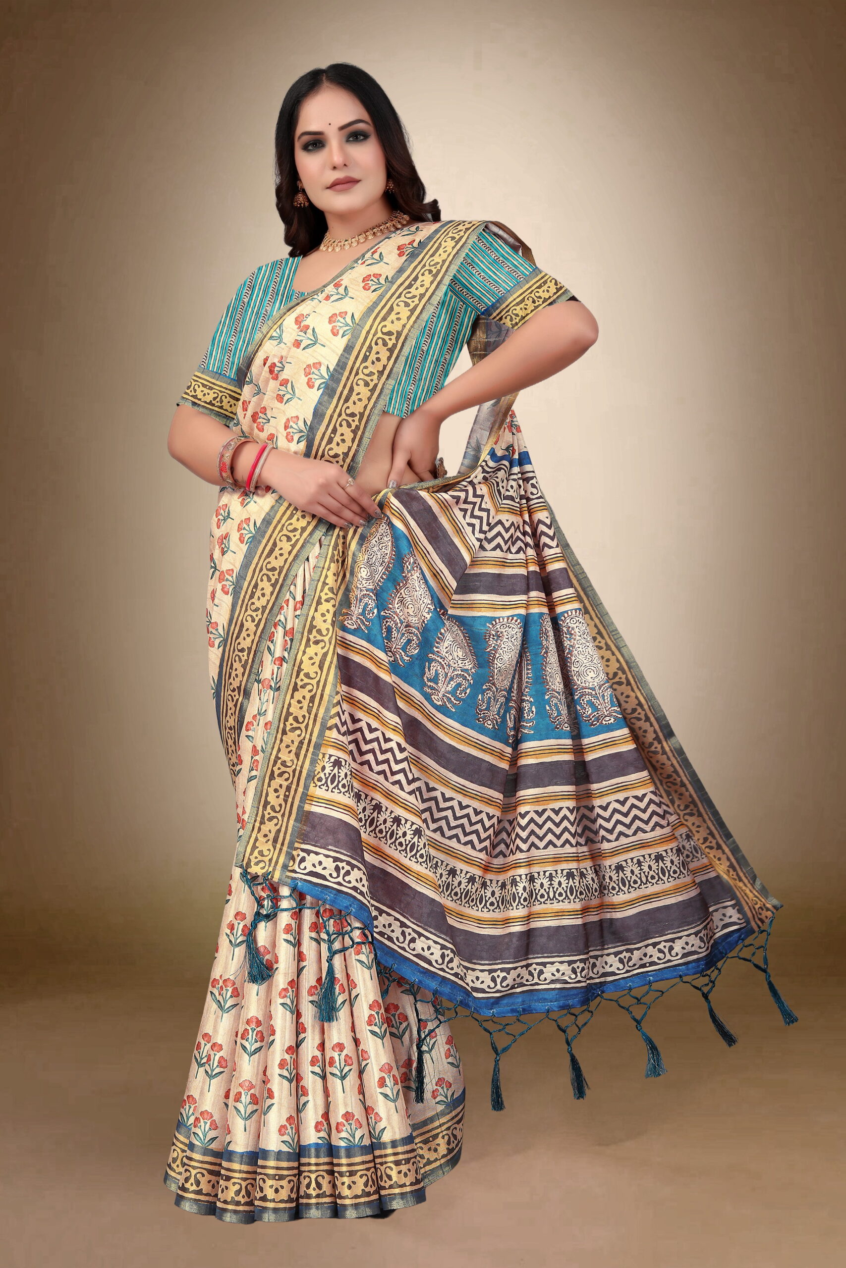 Elegant Beige Tusser Matka Silk Saree with Floral Print & Small Jari Patta Border - Image 2