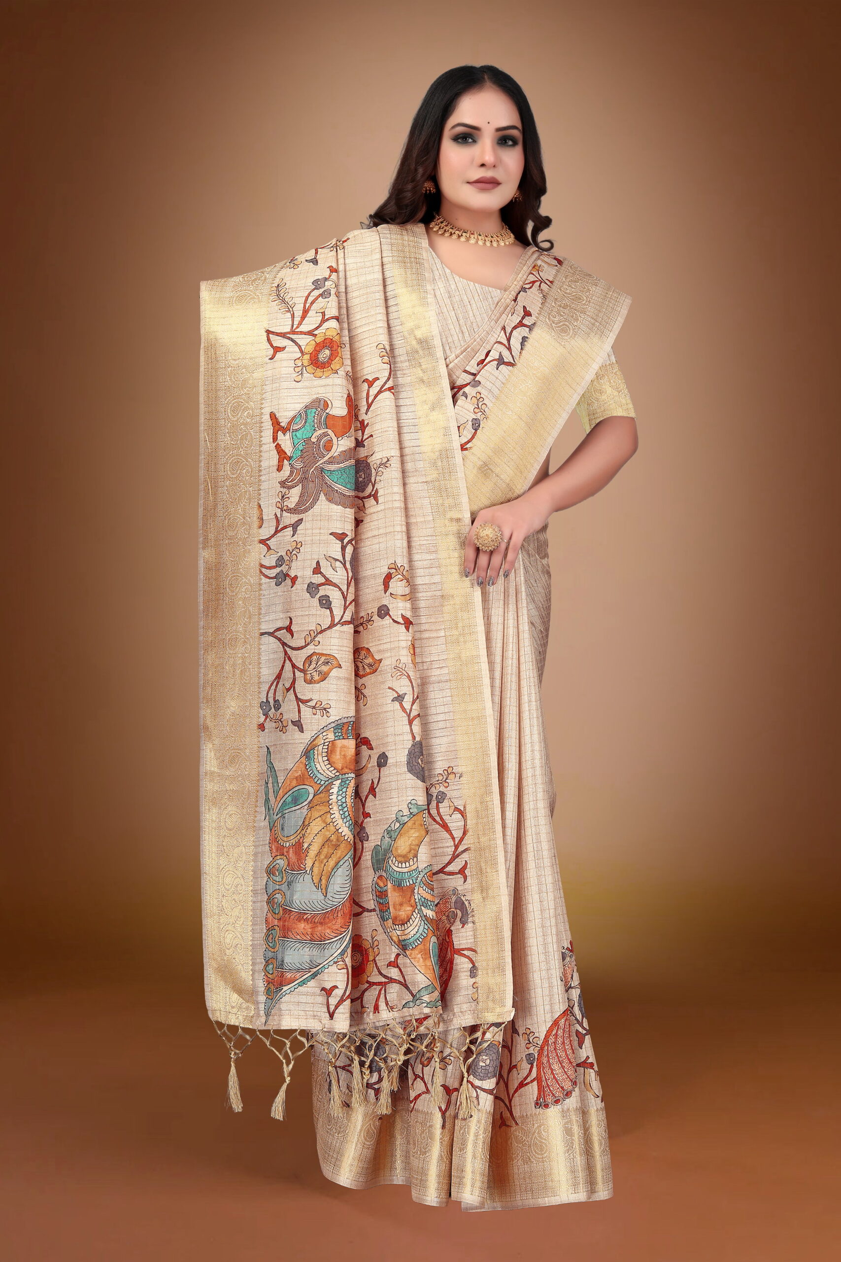 Elegant Russian Chex Saree in Beige with Kalamkari Inspired Pallu & Zari Border - Image 3